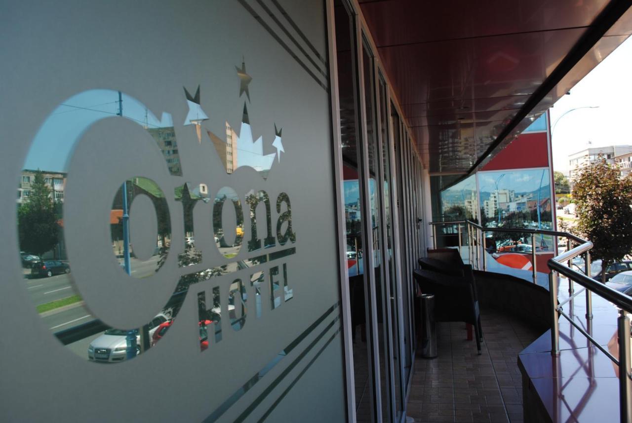 Hotel Corona دروبيتا تورنو سيفيرين المظهر الخارجي الصورة